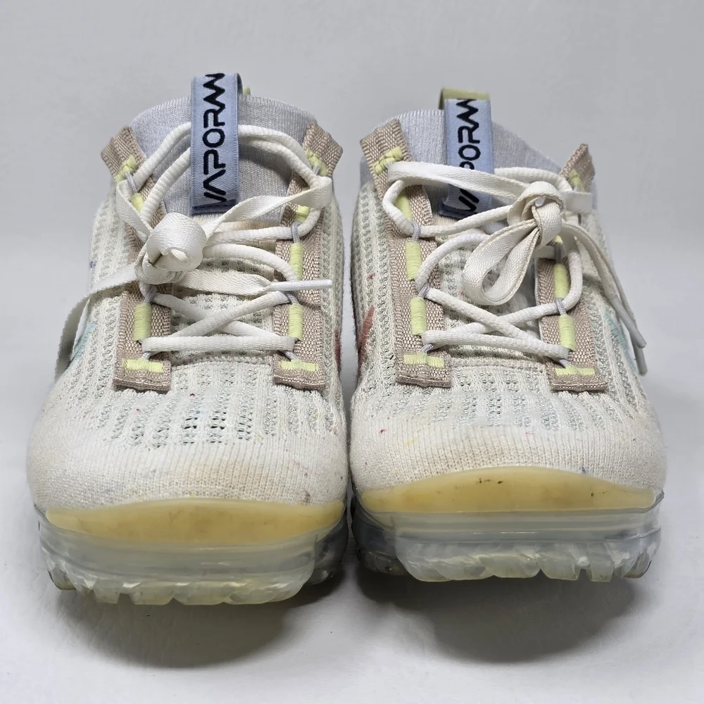 Nike Vapormax 2021 FK Sneakers DQ7758-100 Youth Size 5.5Y Women's Size 7